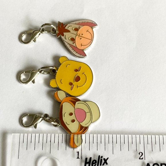 Vintage Disney Winnie The Pooh Tigger Eeyore 6 Clip On Charms Purse Zipper Pull - Picture 10 of 11